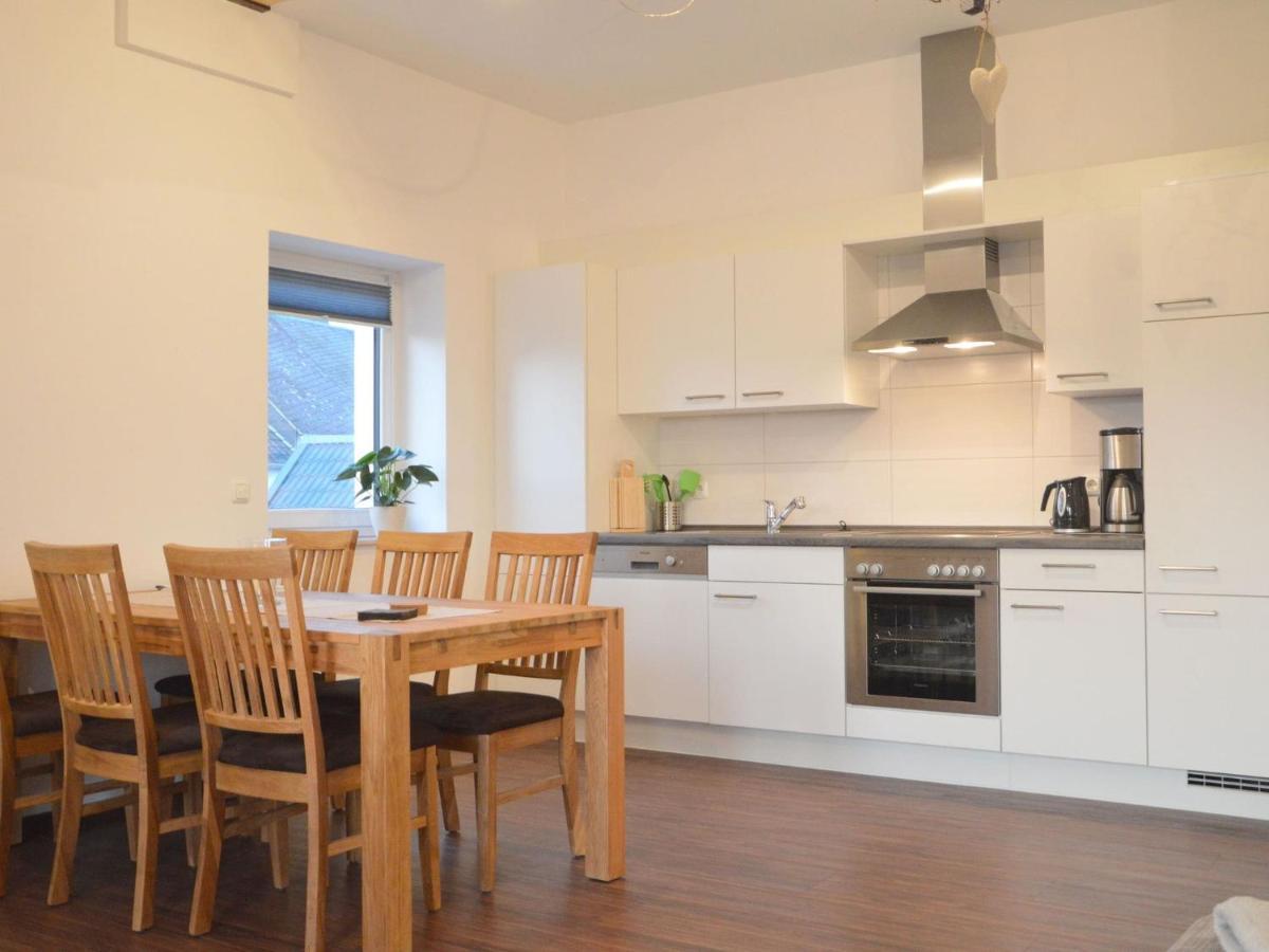 Lovely Modern Apartment With Private Terrace Ellscheid Eksteriør bilde